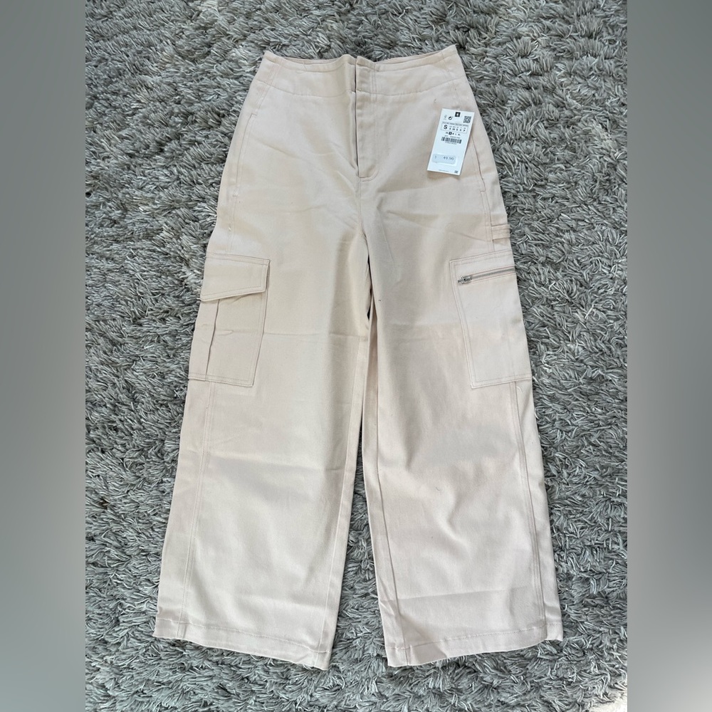 Zara Woman Wide Leg Cargo Pants | Adjustable snap hem | Size S | Small